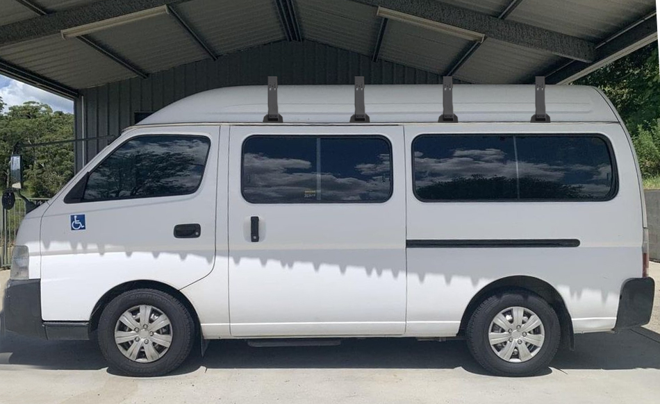   nissan caravan