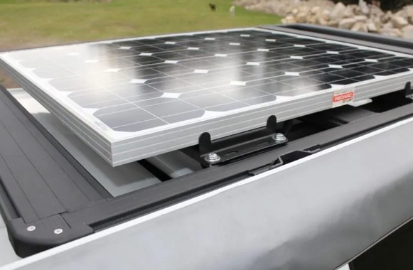 .. Solar Panels Roofrack Latform