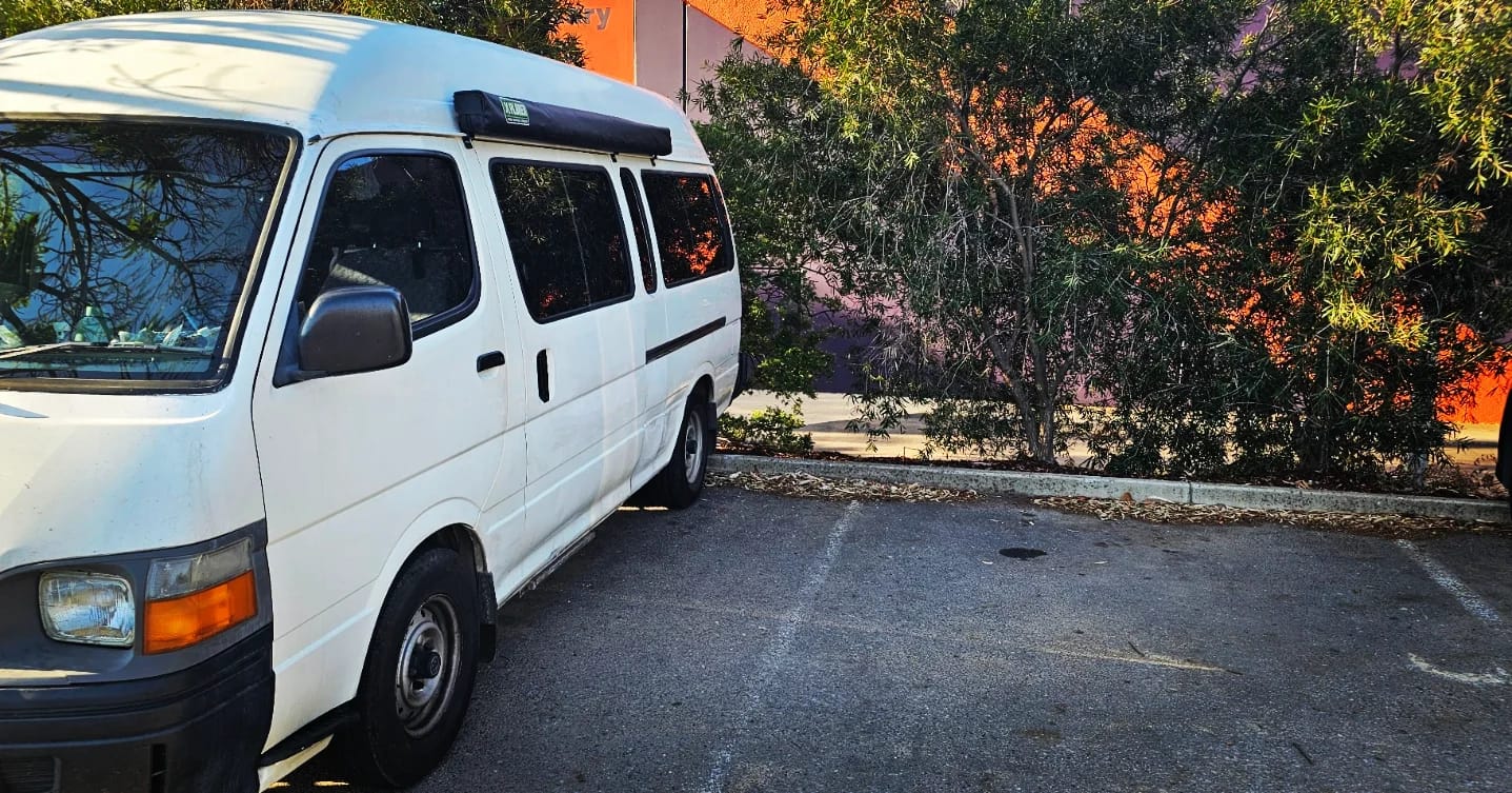 Ozroofracks | Roof Rack For Gutter Mount