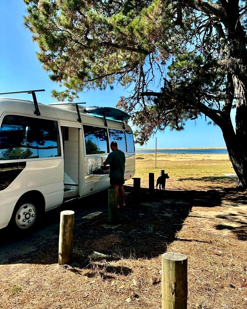 Ozroofracks | Vw Transporter Roof Racks