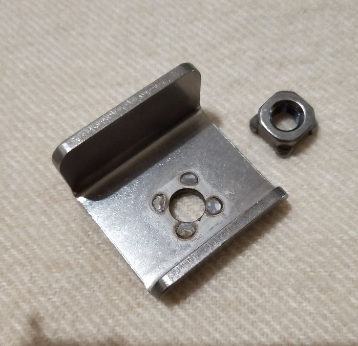 Ozroofracks | Roof Rack Gutter Mounts