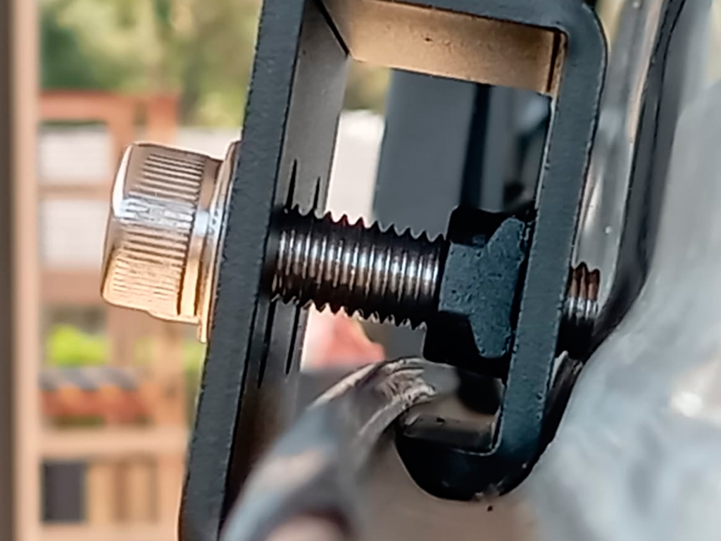 Ozroofracks | Mazda Bongo Friendee Roof Racks